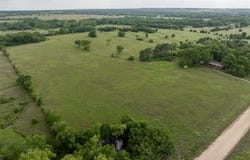 379083 E 1070 Road, Okemah, OK 74859