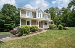 13 Deer Run Rd, Kingston, MA 02364