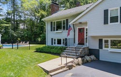 16 Day St, Norfolk, MA 02056