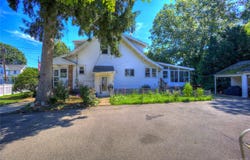 81 Notre Dame Avenue, Hicksville, NY 11801
