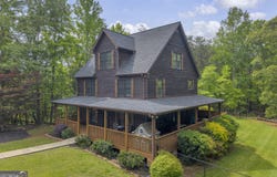 946 Riverdale Road, Toccoa, GA 30577