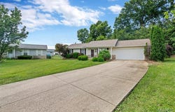 1211 Mulberry Court, Troy, MO 63379