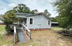 5722 Camden Road, Fayetteville, NC 28306