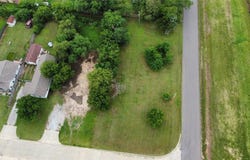200 NE 2nd Street, Moore, OK 73160