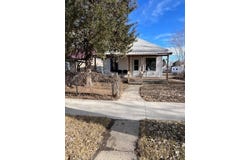 220 E 2nd Avenue, Mobridge, SD 57601