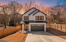274 WHITE Street, Hoschton, GA 30548