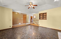 353 OAKVIEW Circle, OAKFIELD, WI 53065