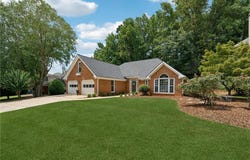 10880 Kimball Bridge Crossing, Alpharetta, GA 30022