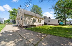 5212 Catherine Street, Maple Heights, OH 44137
