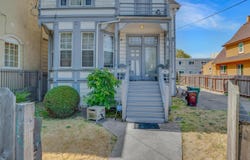 1071 59Th St, Oakland, CA 94608
