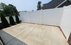 518 Eagle Point Drive, Louisville, KY 40214