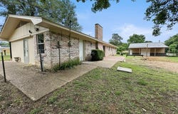 300 Pine Street, Ore City, TX 75683