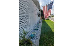 7605 Parkway Blvd, Hudson, FL 34667