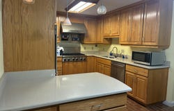 1317 Chalmette Avenue, Ocean Springs, MS 39564