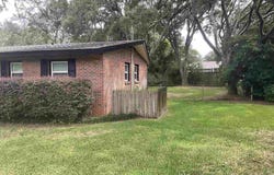 405 York St, Gulf Breeze, FL 32561