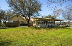 550 Timber Ridge Rd, Marble Falls, TX 78654