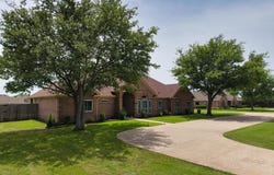 1756 W Alamosa Drive, Talty, TX 75160
