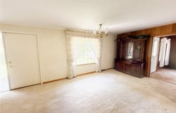 1780 Pleasant Valley Road, Girard, OH 44420