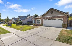 3828 W Prospect Avenue, Visalia, CA 93291