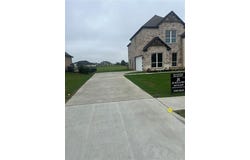 2900 Terrytown Drive, Ennis, TX 75119