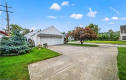 131 E 206th Street, Euclid, OH 44123