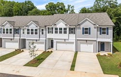 1239 MCCOY Street, OPELIKA, AL 36801