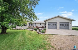 22987 448th Ave, Madison, SD 57042