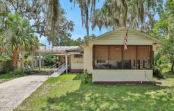 1714 GILLIS Street, Palatka, FL 32177