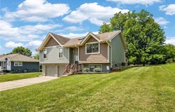 140 Dykes Lane, Holt, MO 64048
