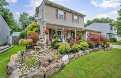 512 Hickory Lane, Painesville, OH 44077