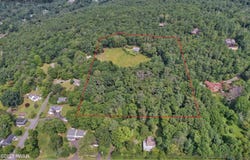 125 Blossom Lane, Milford, PA 18337
