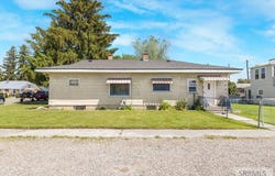 406 1st W, Ririe, ID 83443