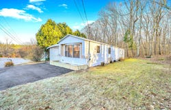 46 Barbara Avenue, Prospect, CT 06712
