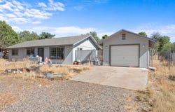 4805 E Cochise Drive, Rimrock, AZ 86335