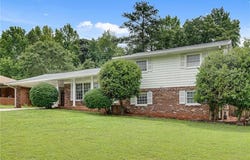 5440 Huron Drive, Lake City, GA 30260