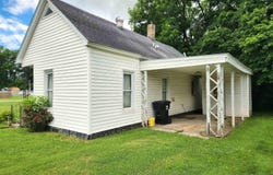 203 E MAIN Street, Karnak, IL 62956