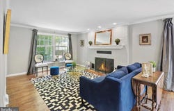 2 CARYL LANE, PHILADELPHIA, PA 19118