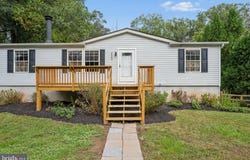 2504 ARTHUR Avenue, SYKESVILLE, MD 21784