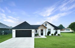 2612 Artisan Drive, Sedalia, MO 65301