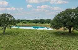 15545 Texas 111, Yoakum, TX 77995
