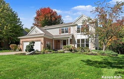 4561 Woodcreek Drive SE, Grand Rapids, MI 49546