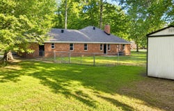7500 Dolphin Drive, Pine Bluff, AR 71603