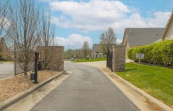 3810 E Cherry Street, Springfield, MO 65809