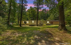 5801/5855 W Long Lake Road, Belding, MI 48809