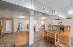 31 TN-114, Scotts Hill, TN 38374