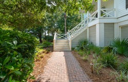 31 Seagrass Lane, Isle of Palms, SC 29451
