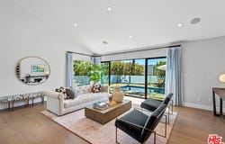 2170 Mount Olympus Dr, Los Angeles, CA 90046