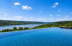 1 Rivers Pointe Drive, Hebron, KY 41048