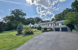 2233 Brambleton AVE SW, Roanoke, VA 24015