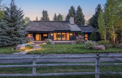 419 JUNIPER Rd, Sun Valley, ID 83353